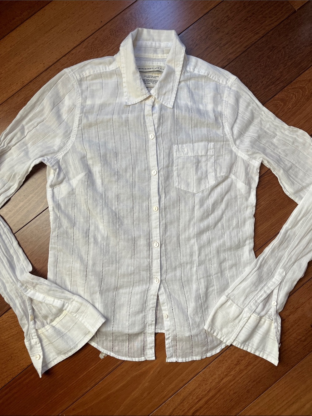 Vintage 2003 Y2K Abercrombie 100% cotton shirt